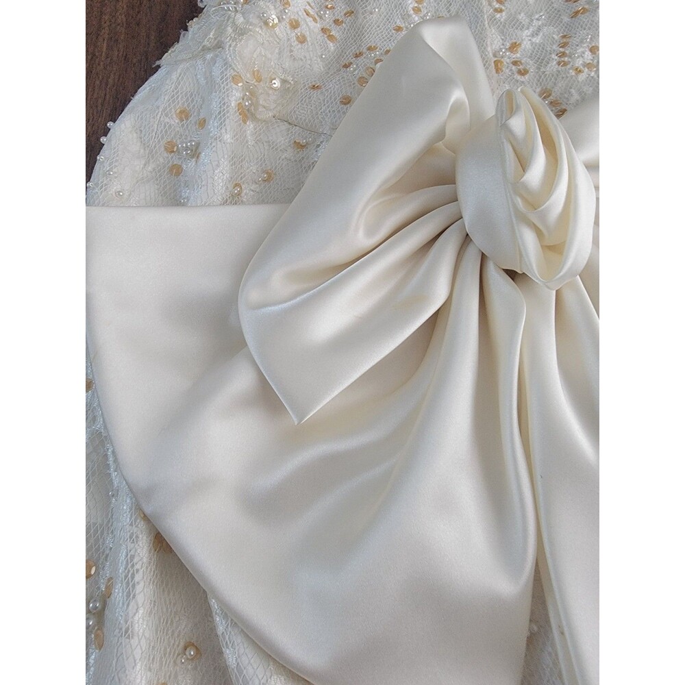Nina Bellucci Beaded Lace Wedding Gown Ivory Open Back Bow Dress Sz 10 (Sm/Med) - Picture 12 of 16